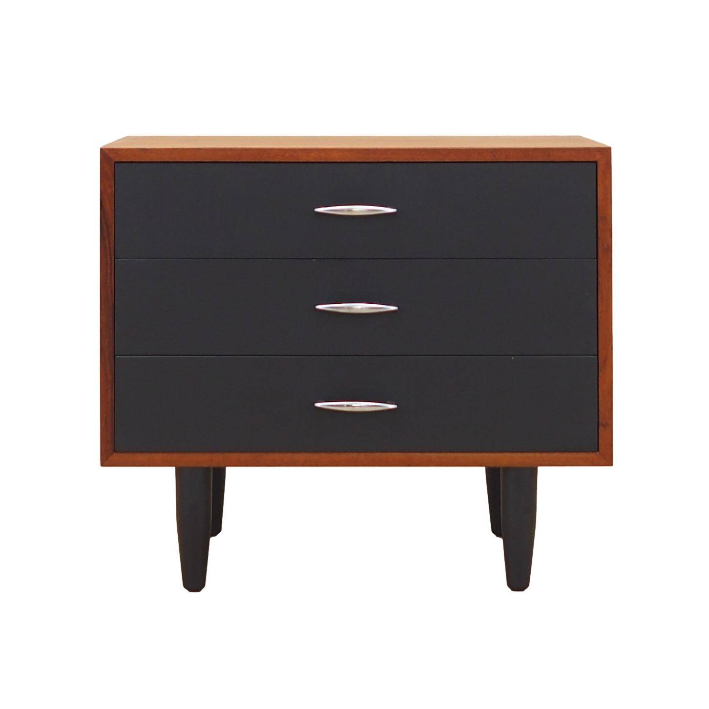 Teak chest of drawers, Danish design, 1970s, production: Denmark