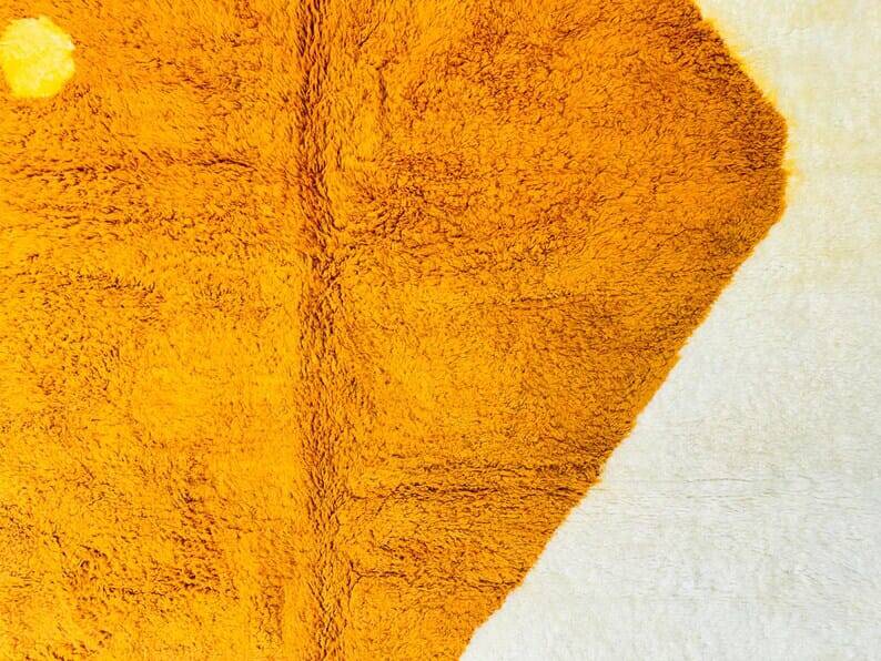 Handmade pure wool Beni Ouraine rug, size 250 x 250 cm