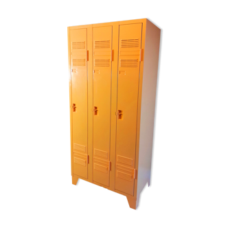 Industrial cloakroom