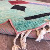 Traditional Moroccan rug 250cm x 150cm