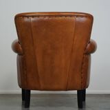 Fauteuil en cuir de mouton à l'aspect luxueux