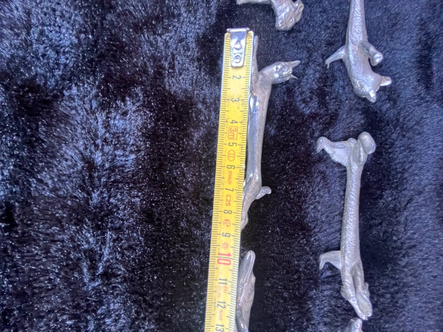 Animal knife holders