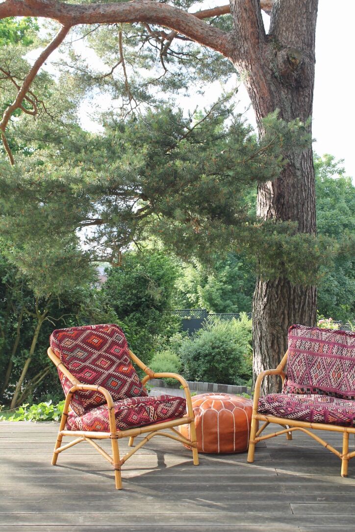 Set of 2 vintage armchairs 90s bamboo, with kilim cushions handmade on mesu
