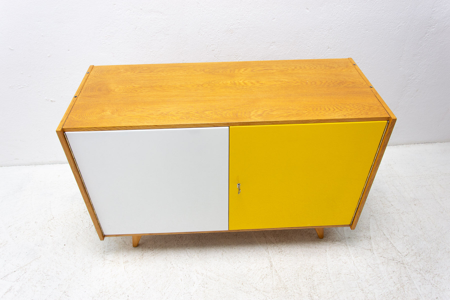Fully restored mid century sideboard U-450 by Jiří Jiroutek, 1960´s, Czechoslovakia