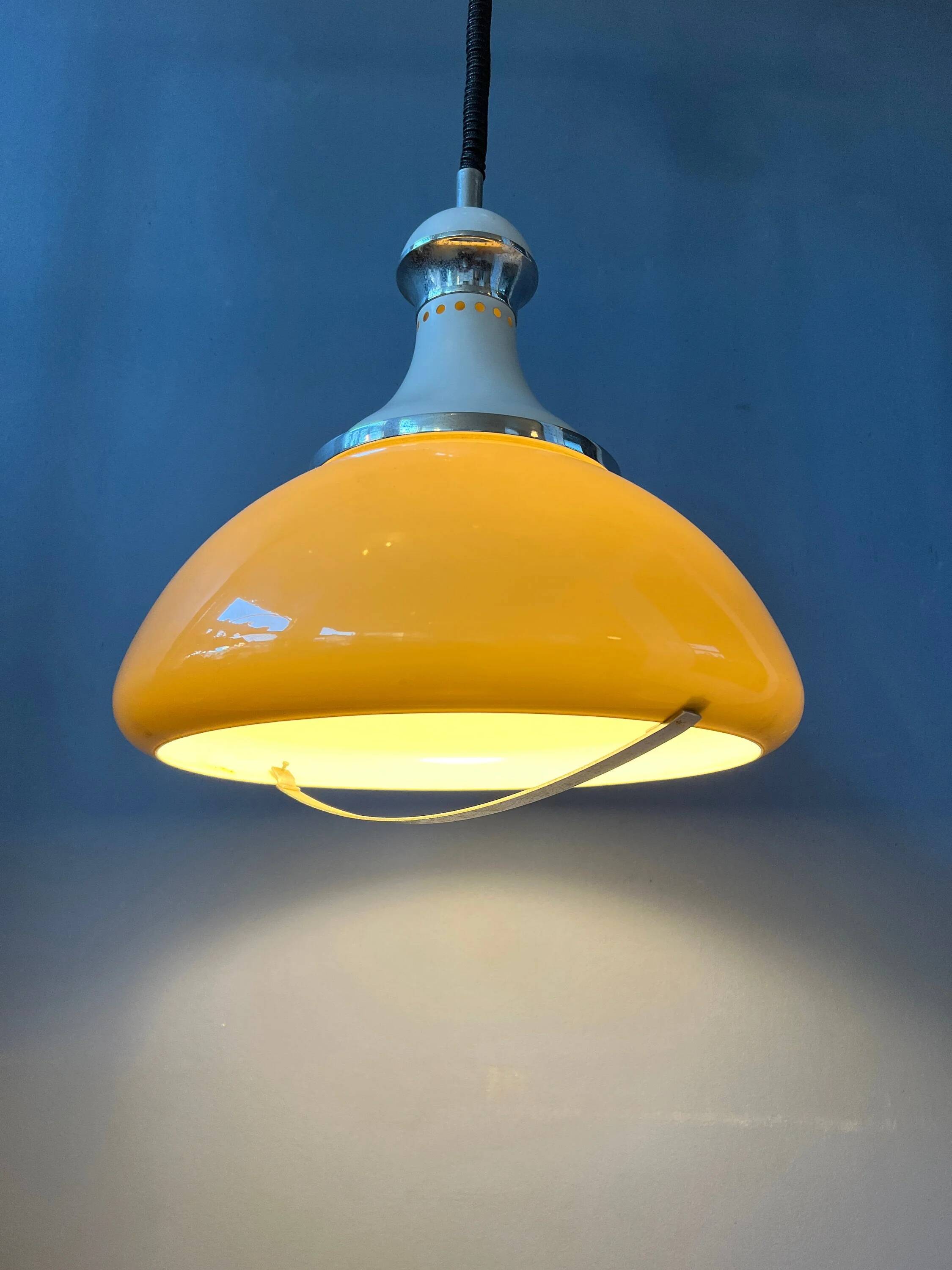 Vintage Stilux Milano beige suspension