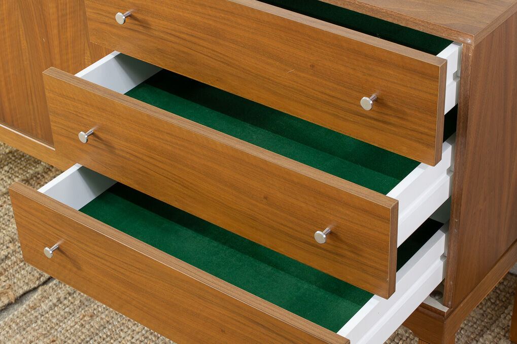Vintage Scandinavian Enfilade – 150 cm