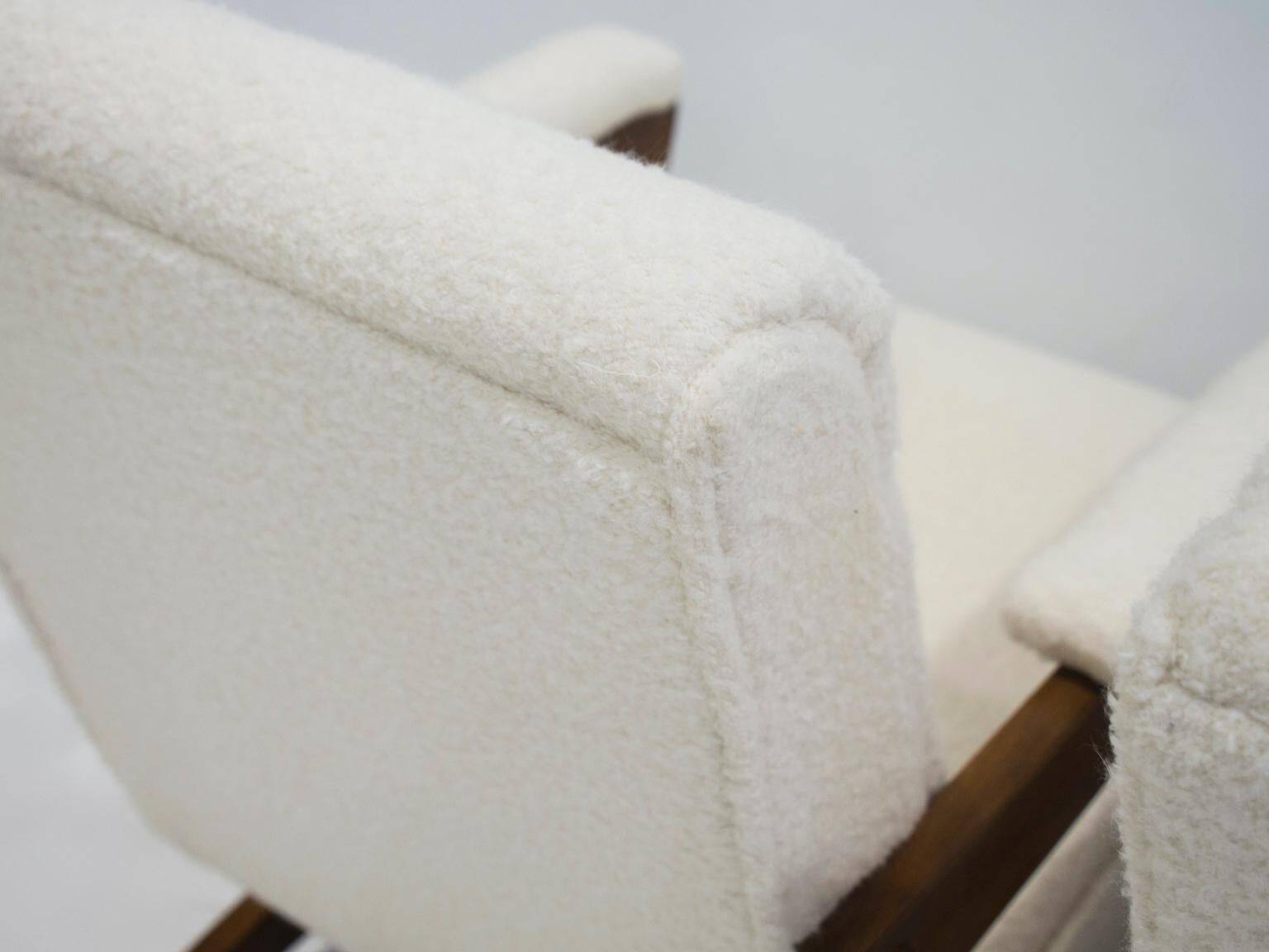 Paire de fauteuils José Zanine Caldas Zeca