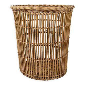 Wicker basket