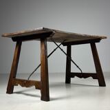 Table espagnole du XVIIIe siècle