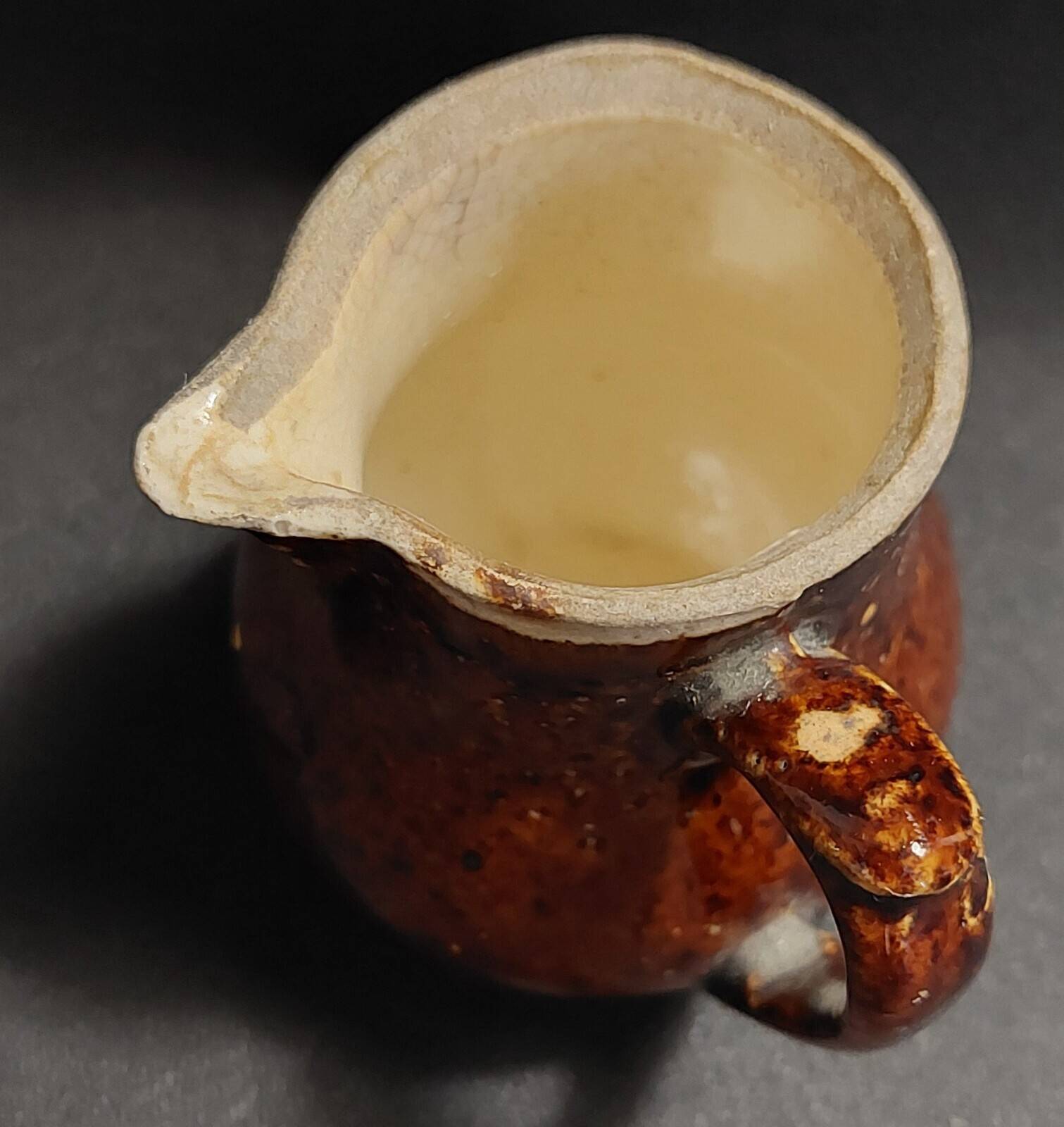 Pot à crème en grès émaillé début XXème