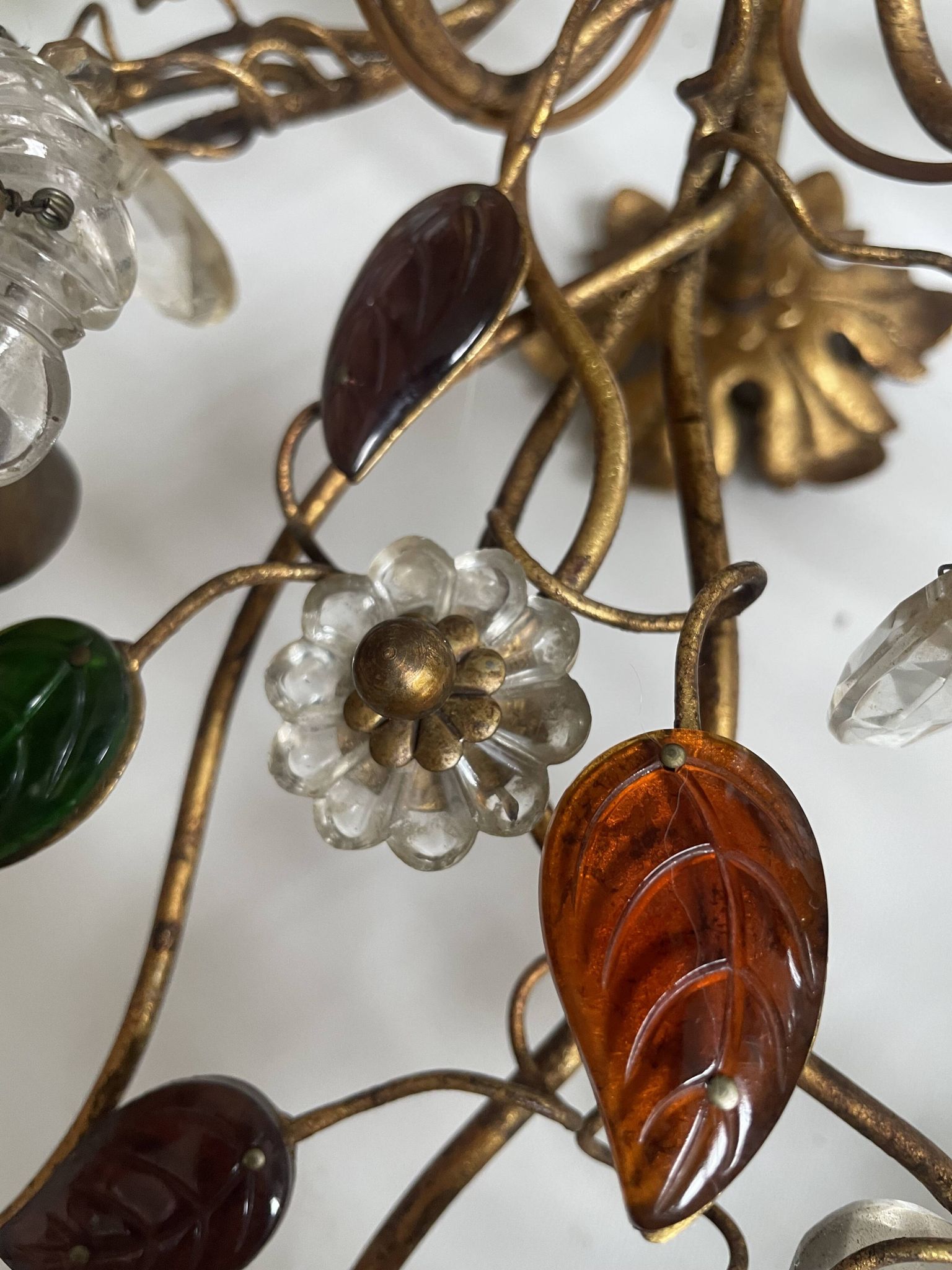 Floral chandelier Banci Firenze with 6 lights, coloured glass and gold metal.