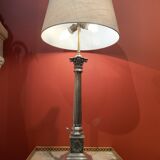 Métal argent néoclassique de lampe