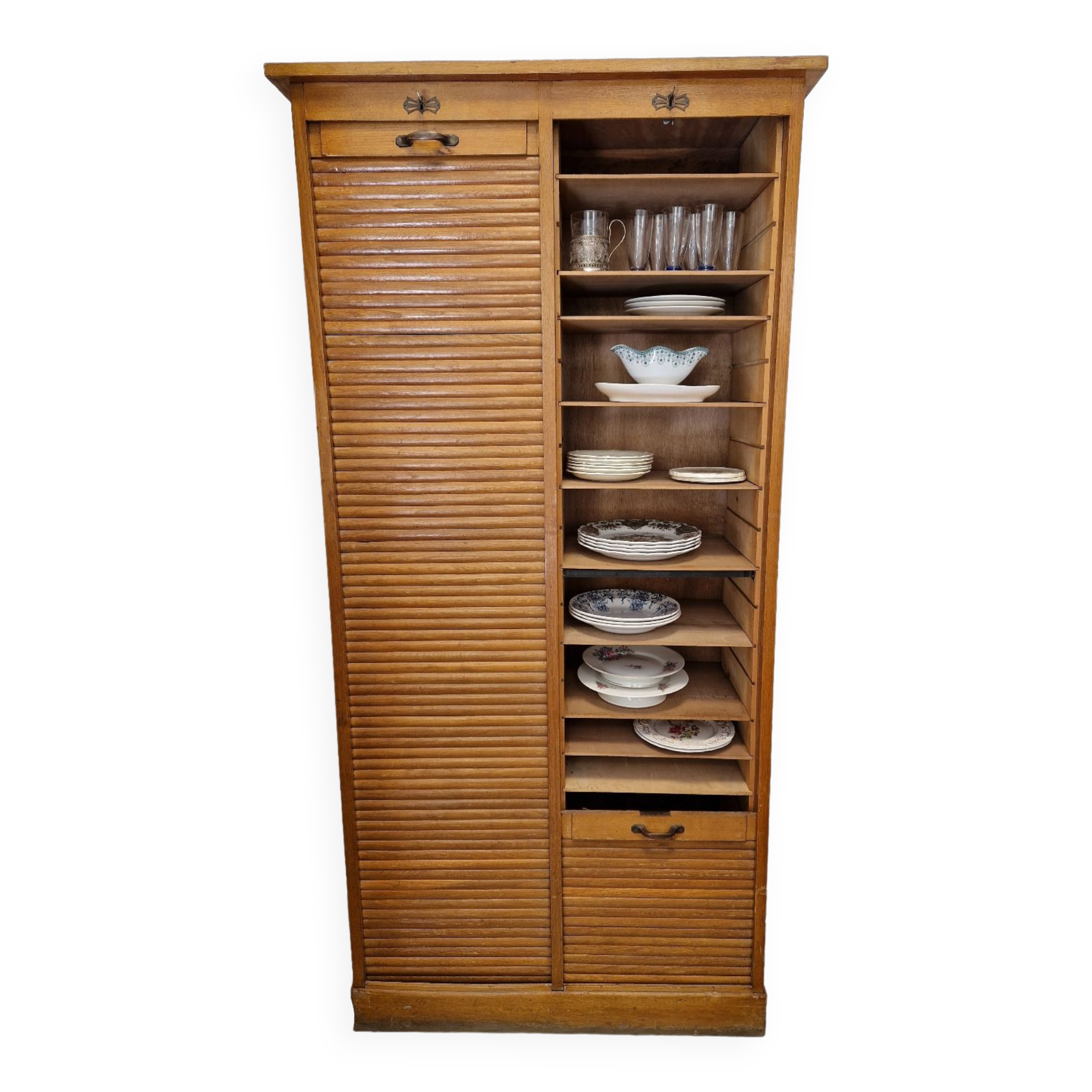 Notary binder cabinet