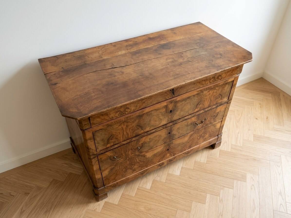 Commode ancienne bois noble