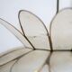 Suspension fleur vintage en nacre