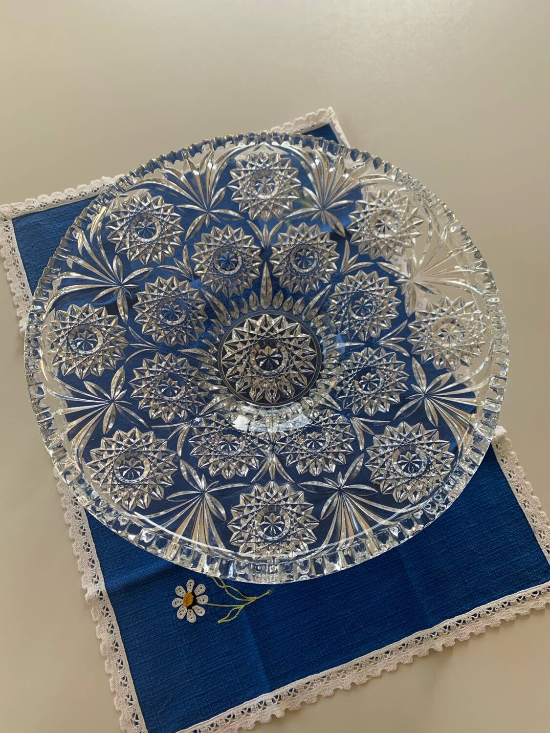 Chiseled glass fruit bowl