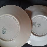 Set of 2 plates