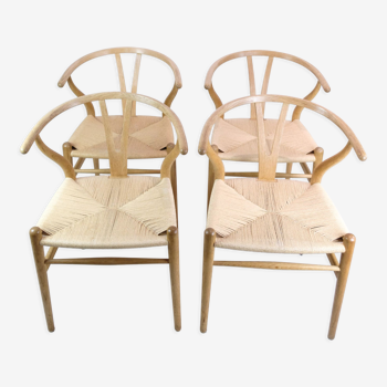 Set of four Y chairs, model CH24, designed by Hans J. Wegner in oak designed in 1950