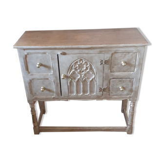 Meuble cabinet néo-gothique