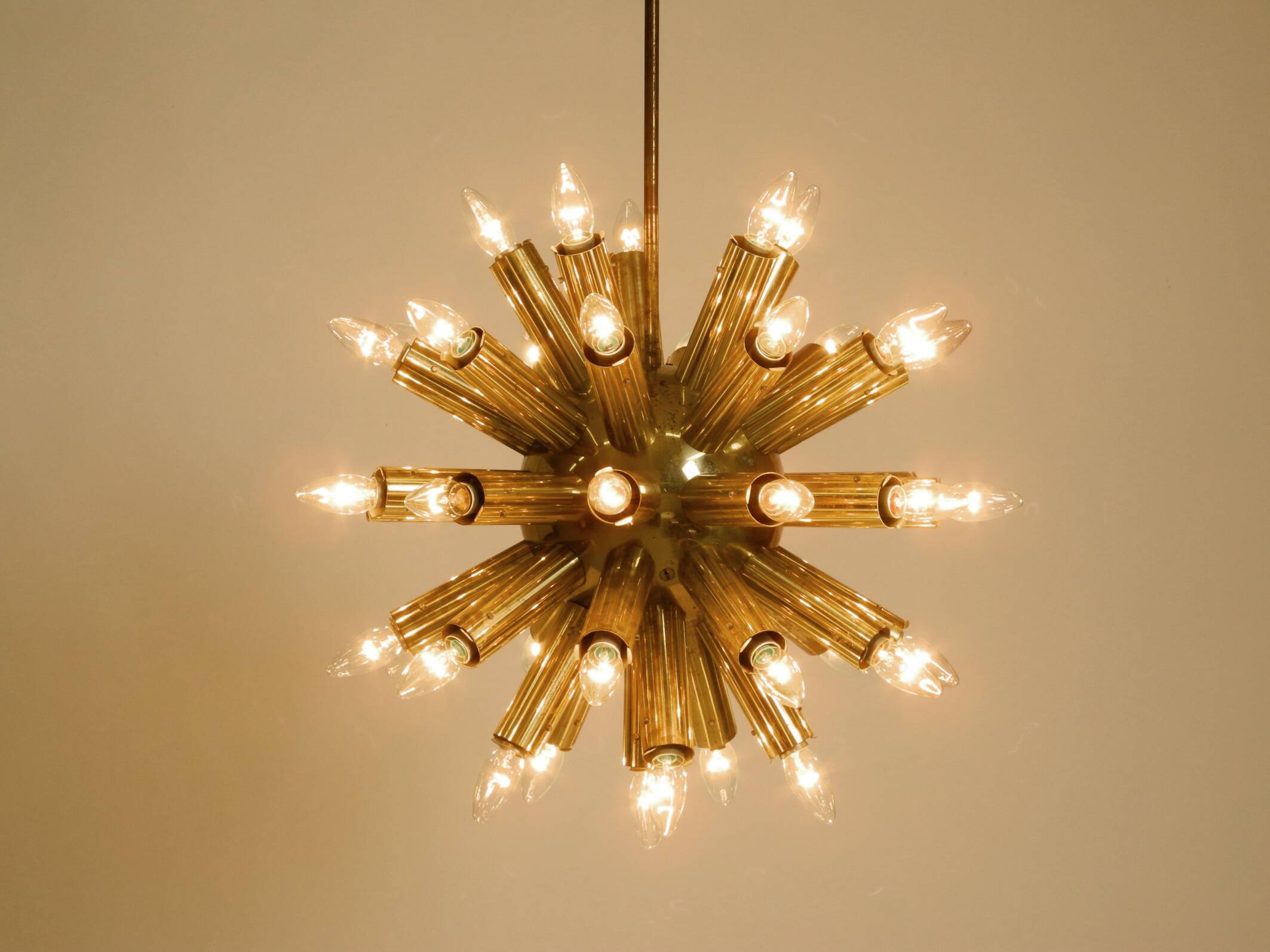 XXL 1960s Space Age brass ceiling lamp by J.T. Kalmar with 43 arms | 66 cm