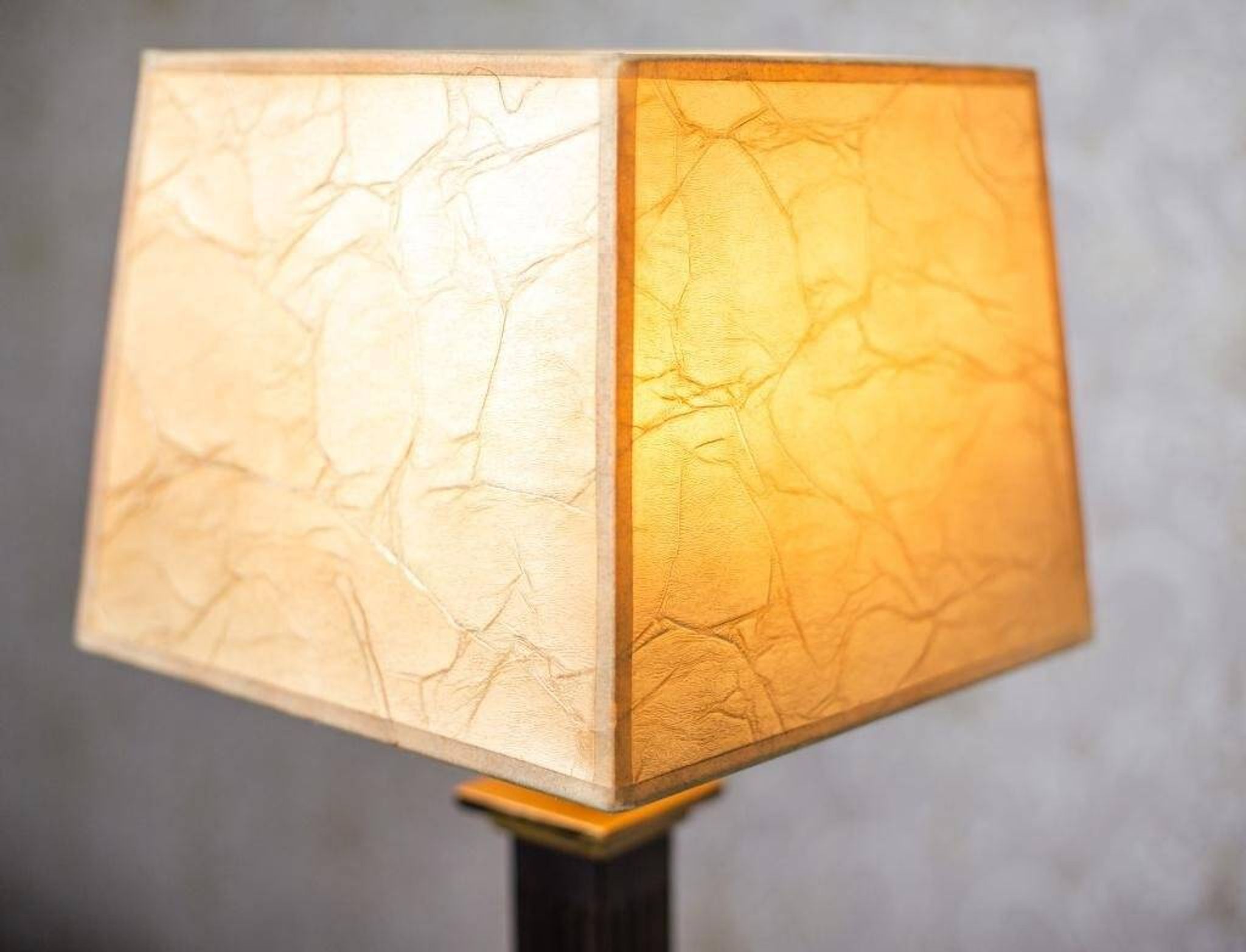 Lampe de table électrique vintage, années 1990