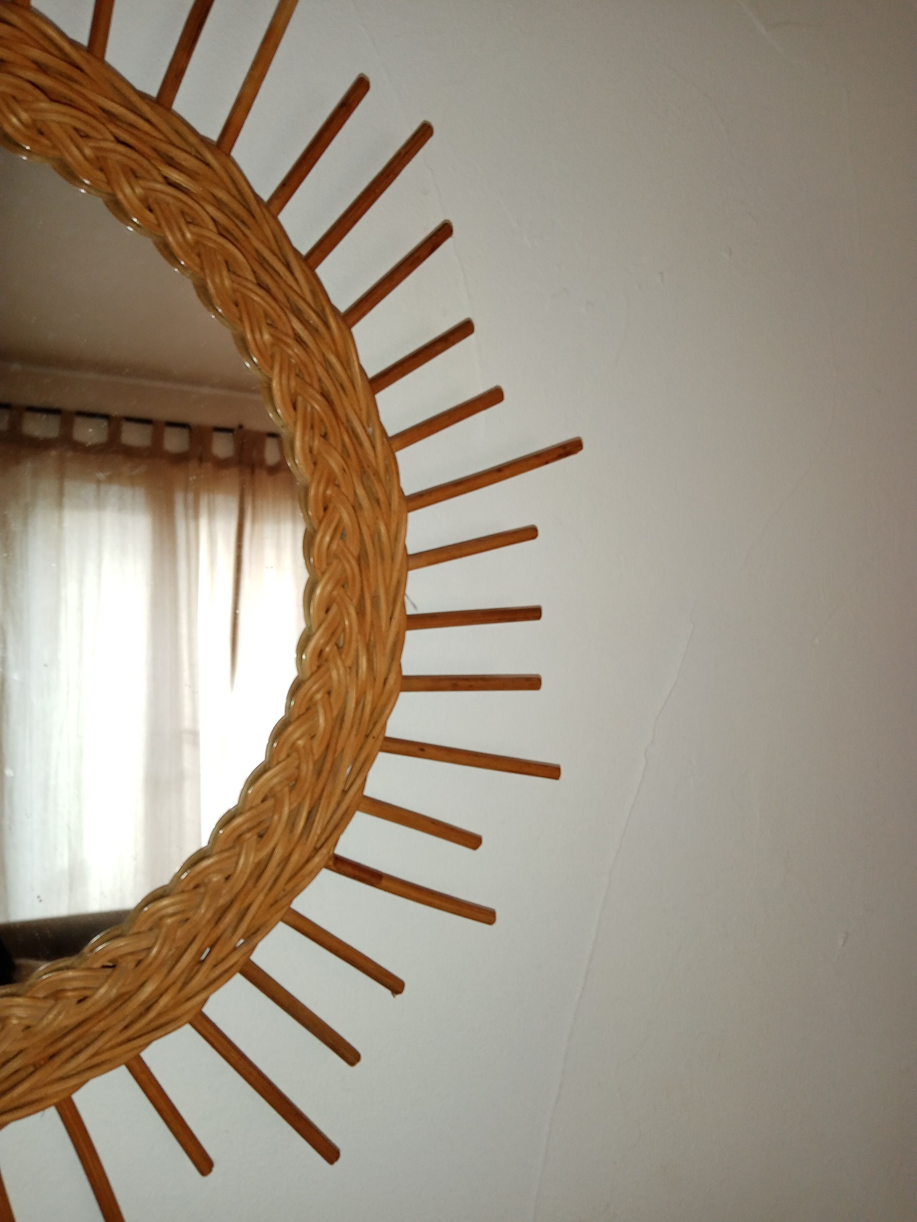 Wicker sun mirror