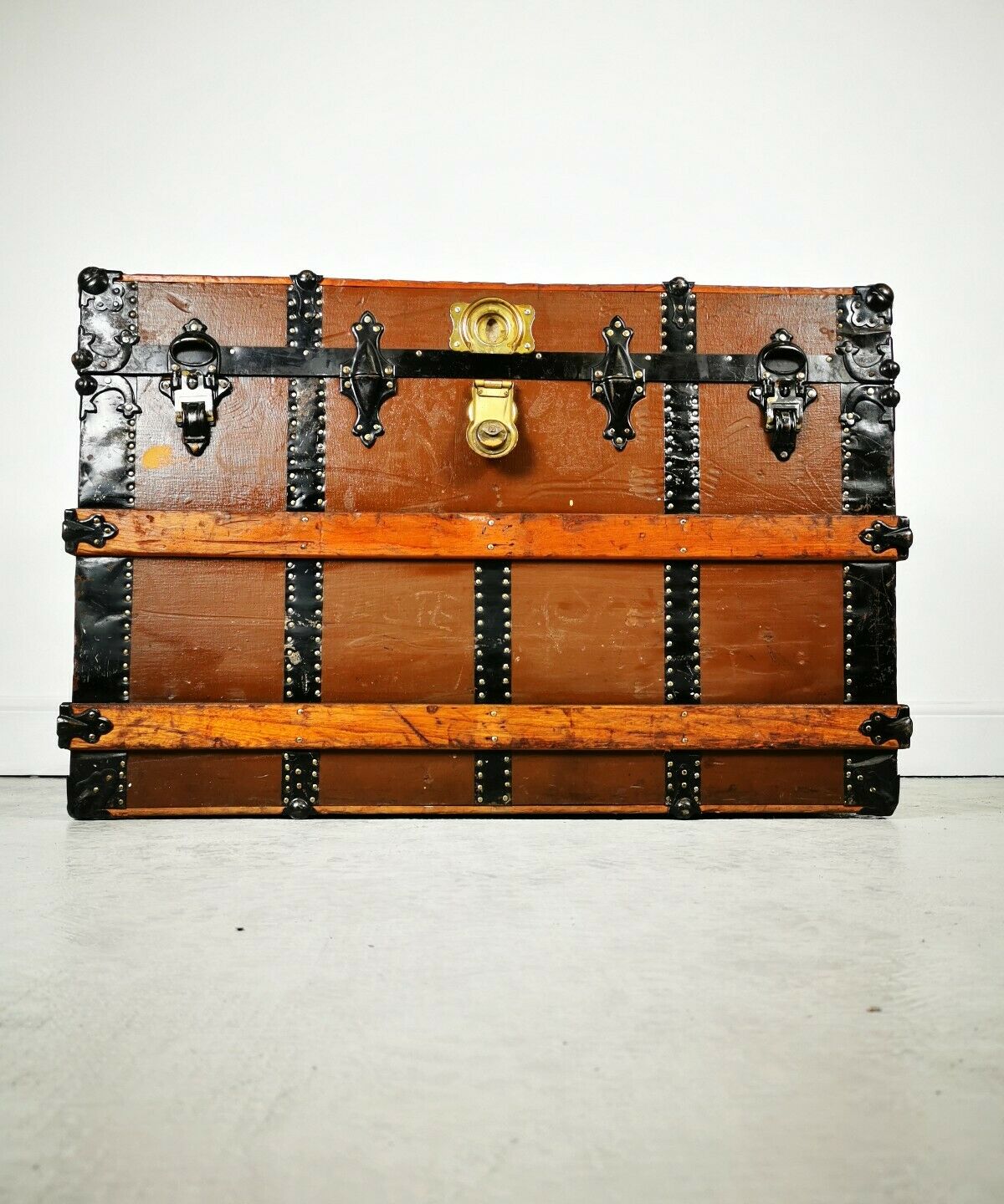 Late 19th Century Oak Banded Storage Travel Trunk / Chest