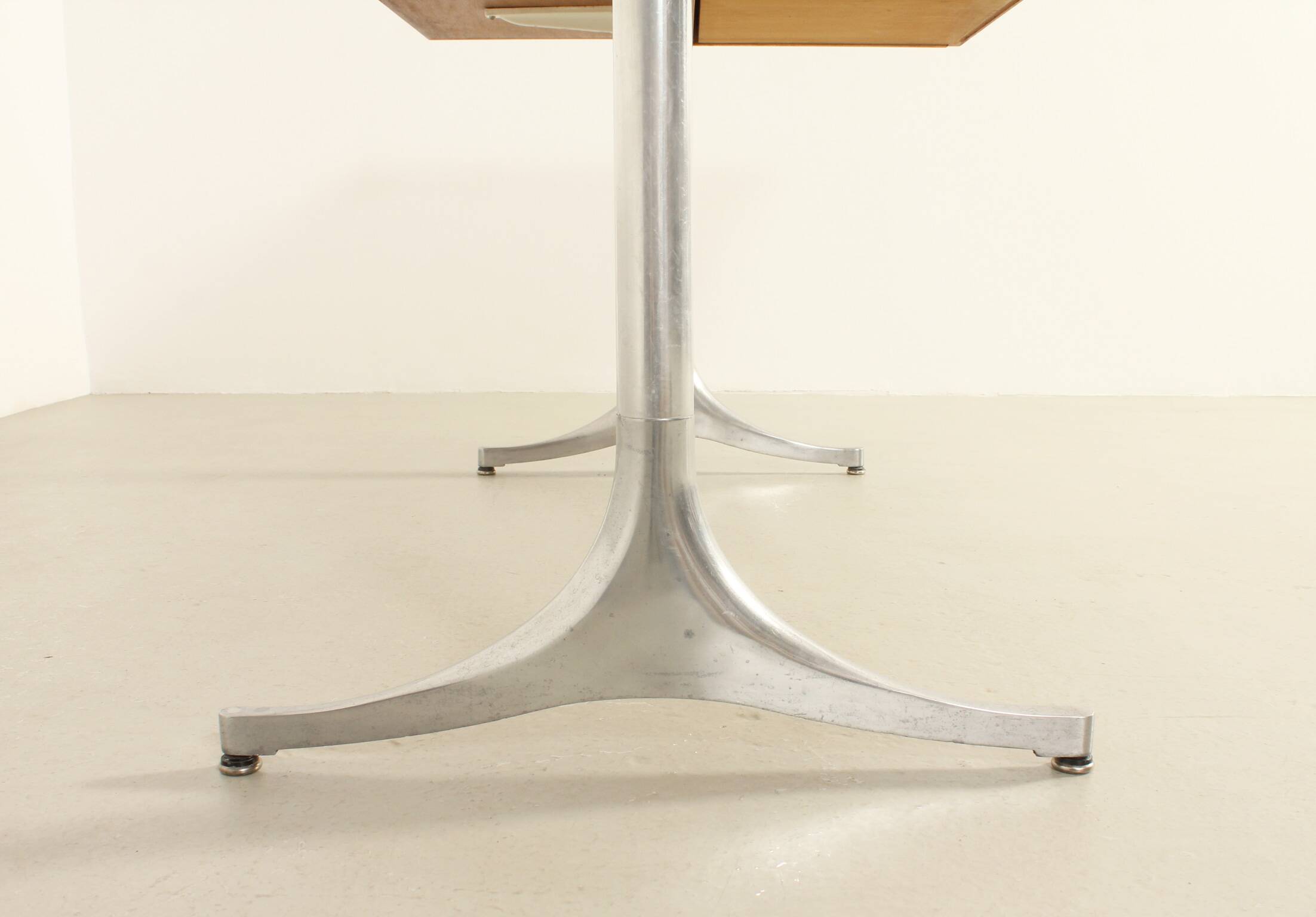 Pedestal Desk by George Nelson for Herman Miller, United States, 1955