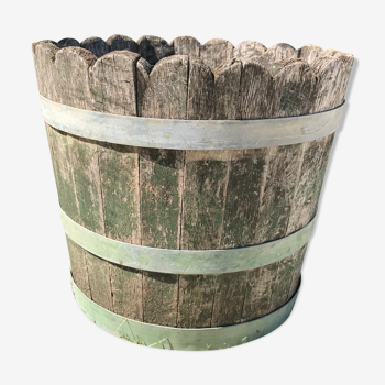 Wood planter