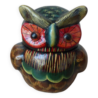 Jewelry box, owl-shaped secret box in colored lacquered wood and red velvet vintage