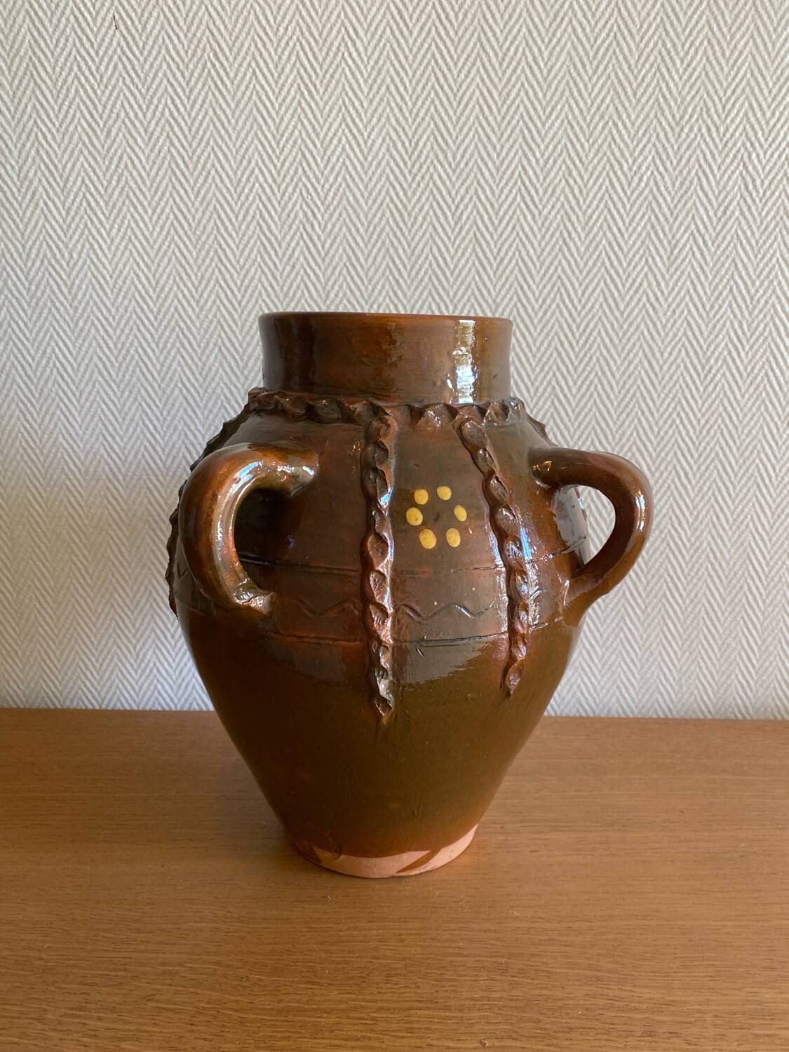 David Echevarría handcrafted jar