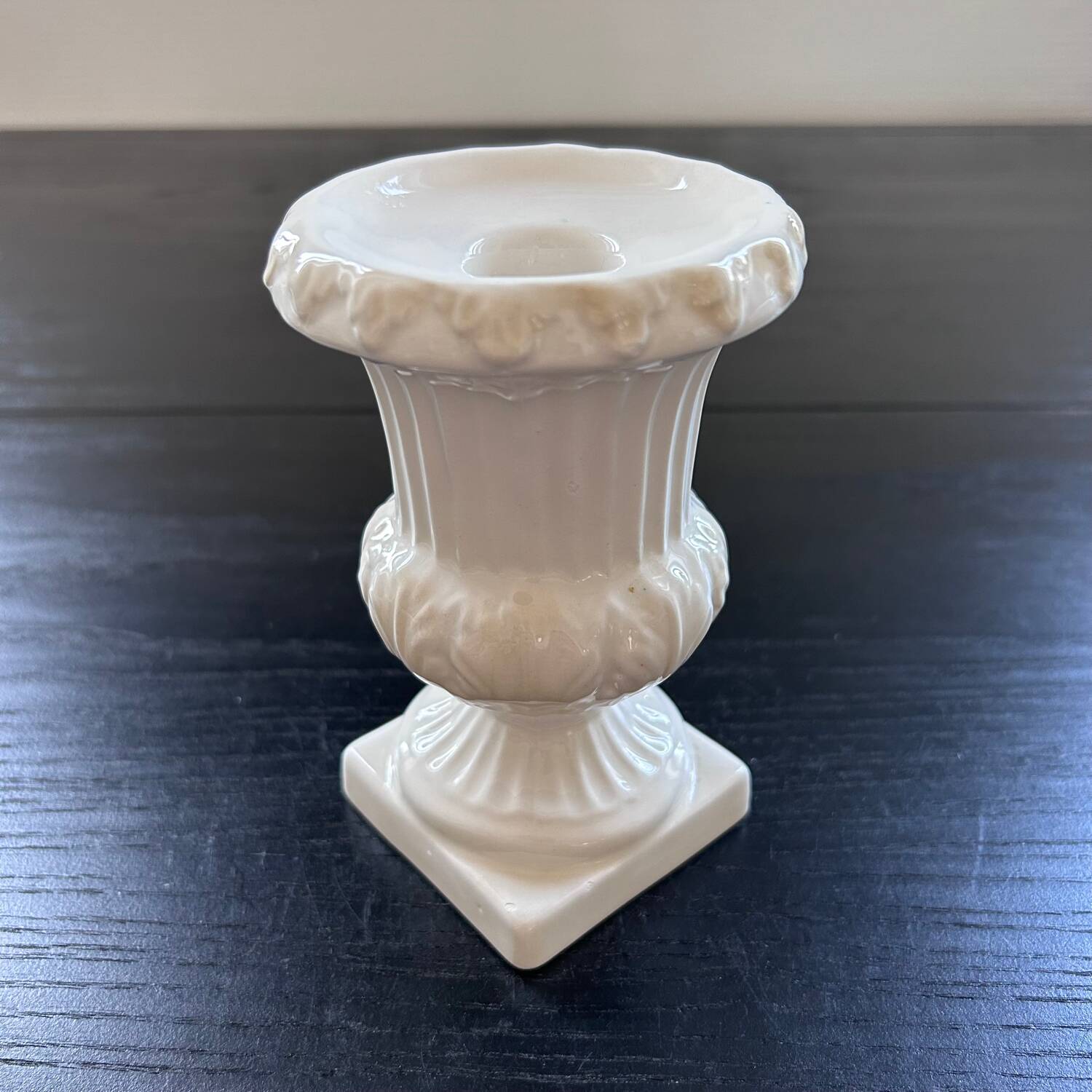 Medici vase-shaped candle holder