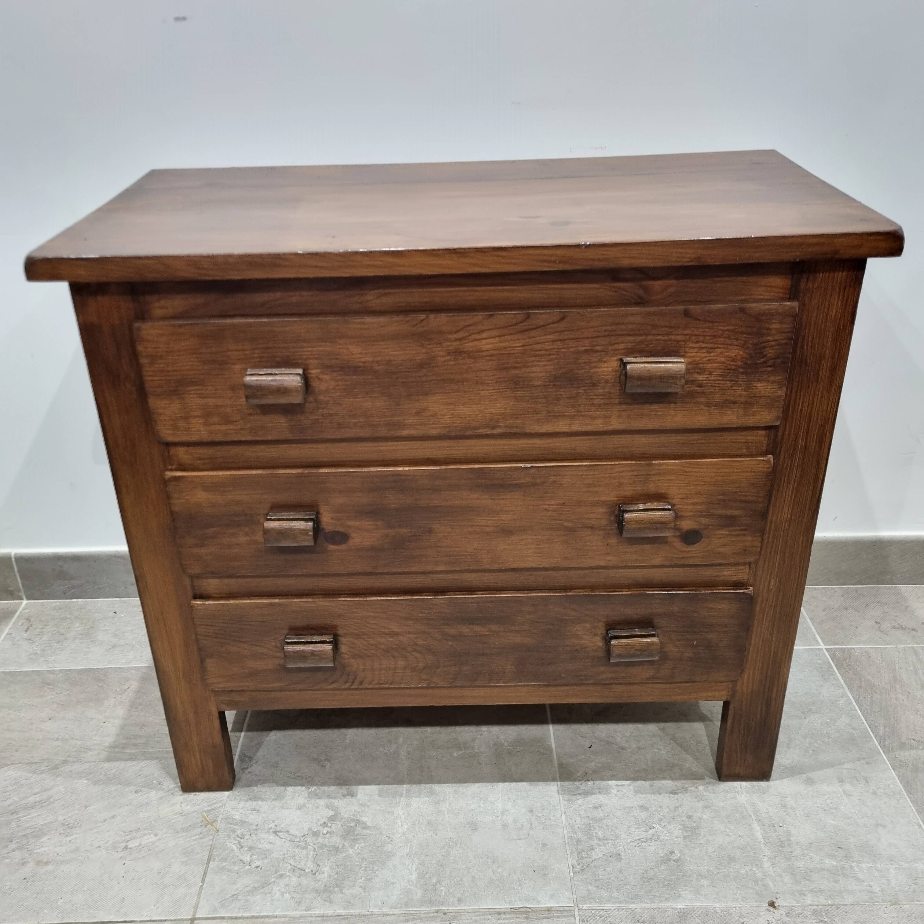 Commode en bois
