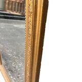 Mirror with moldings