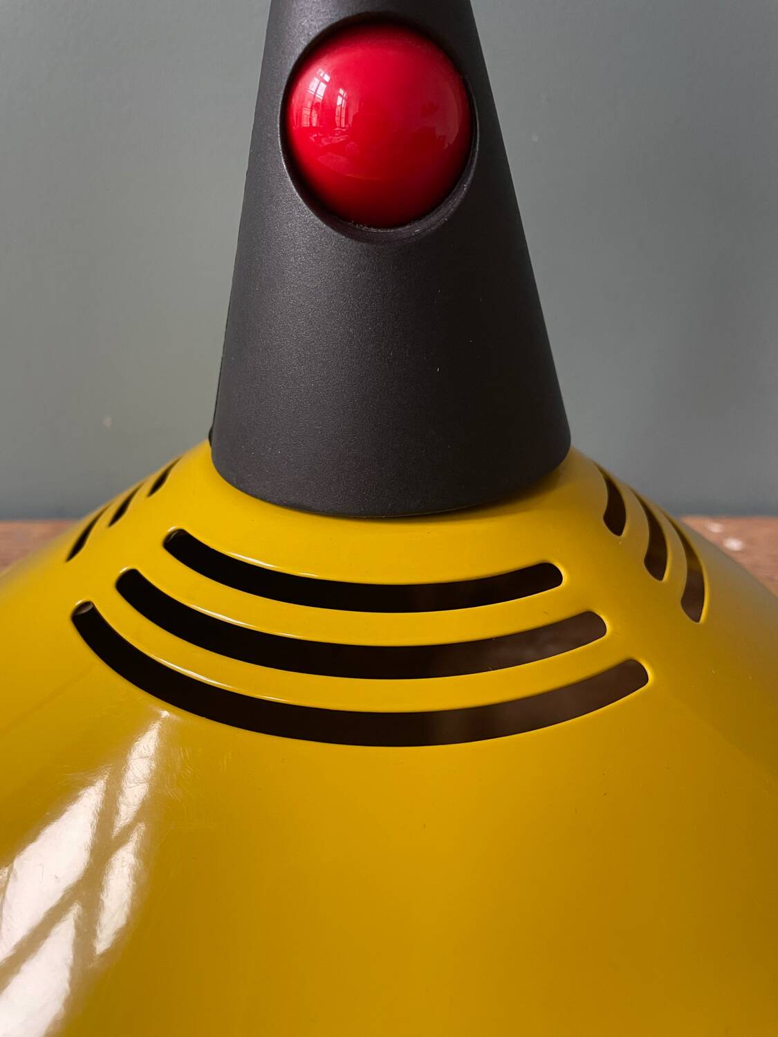 Memphis style yellow pendant light, 1980s