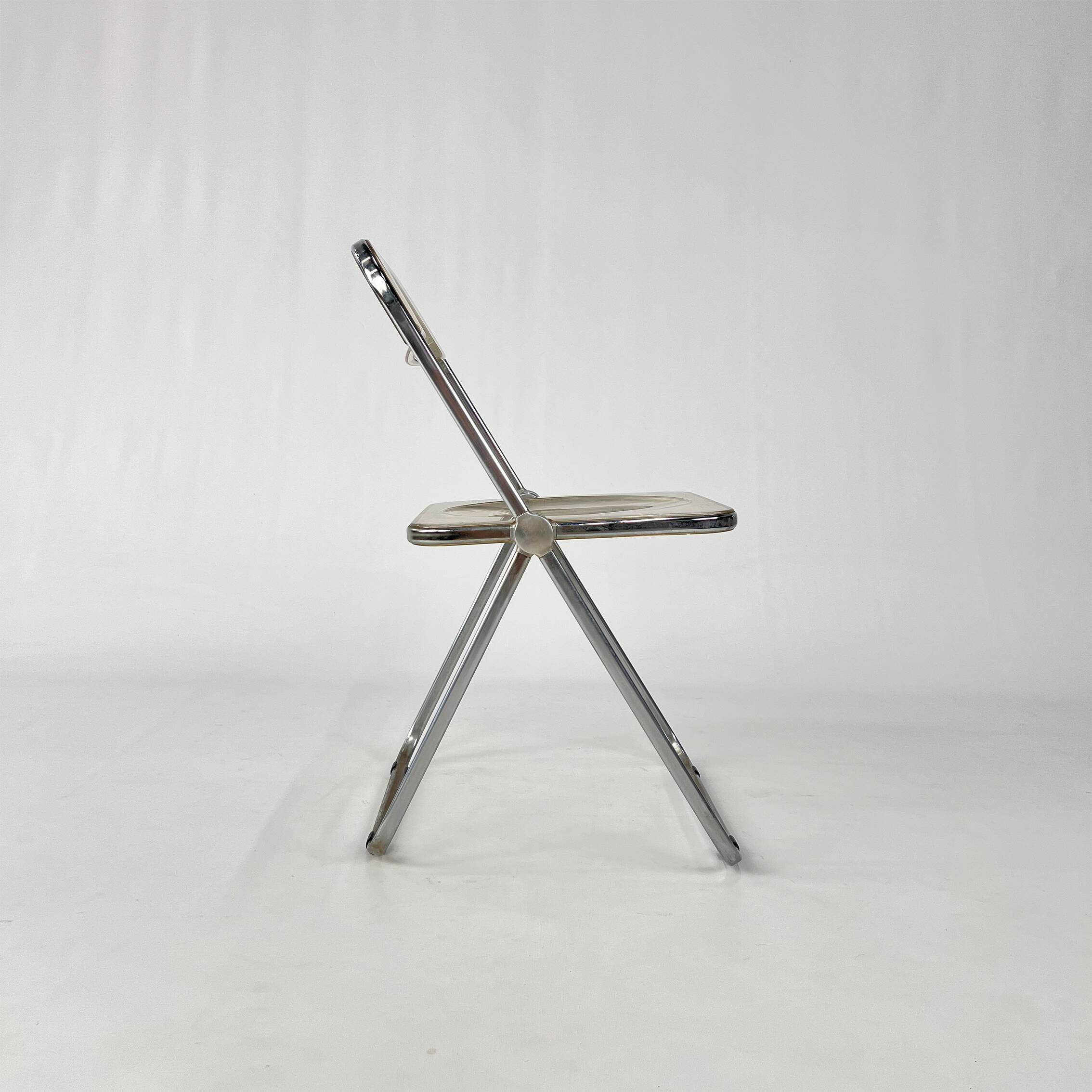Vintage folding chair Plia by Giancarlo Piretti for Castelli, 1970