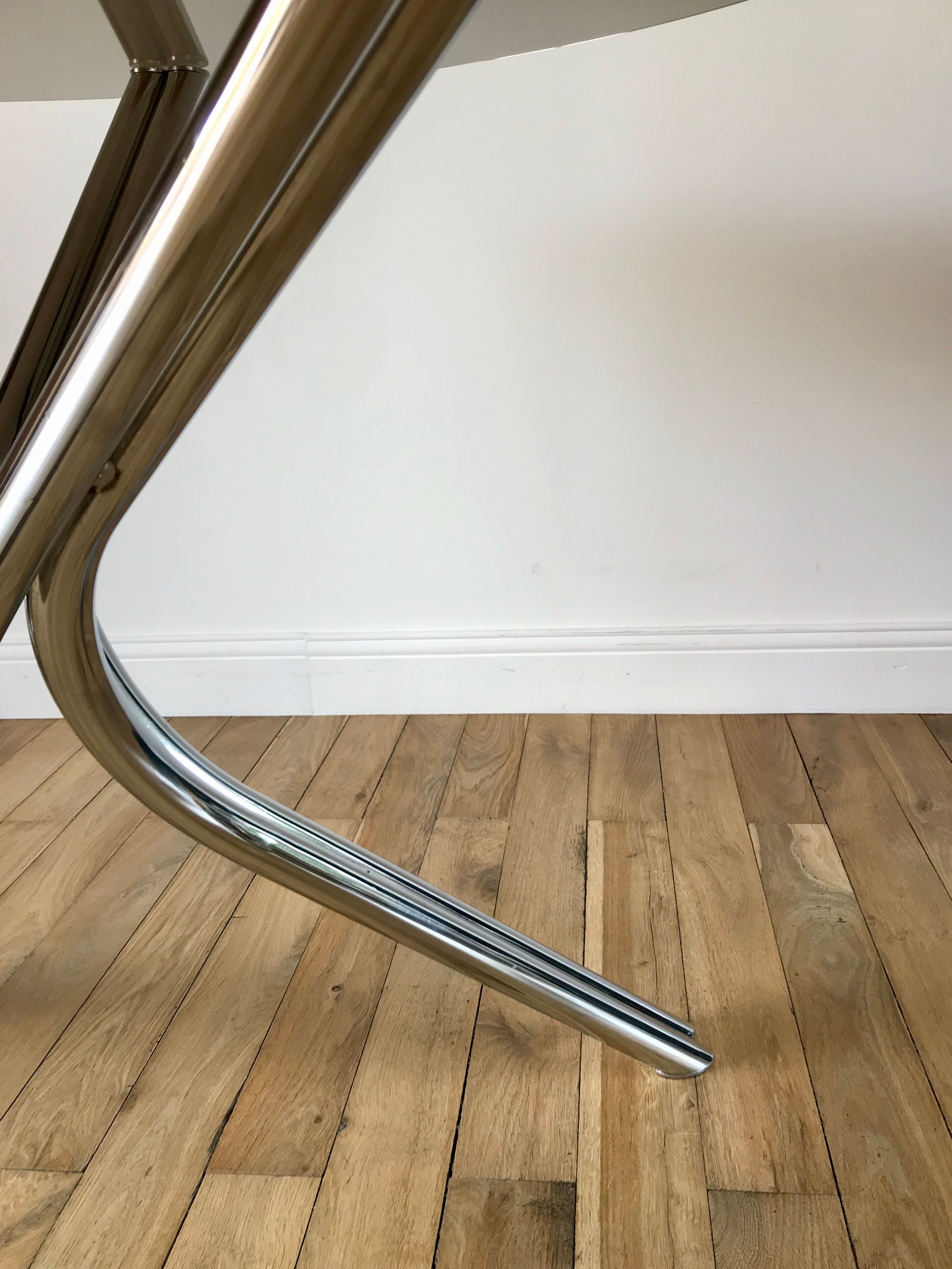 Dining / living table in chrome and smoked glass design 70s