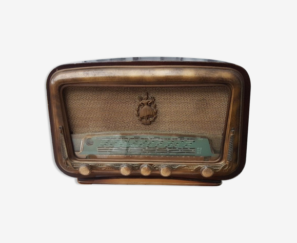 Vintage radio