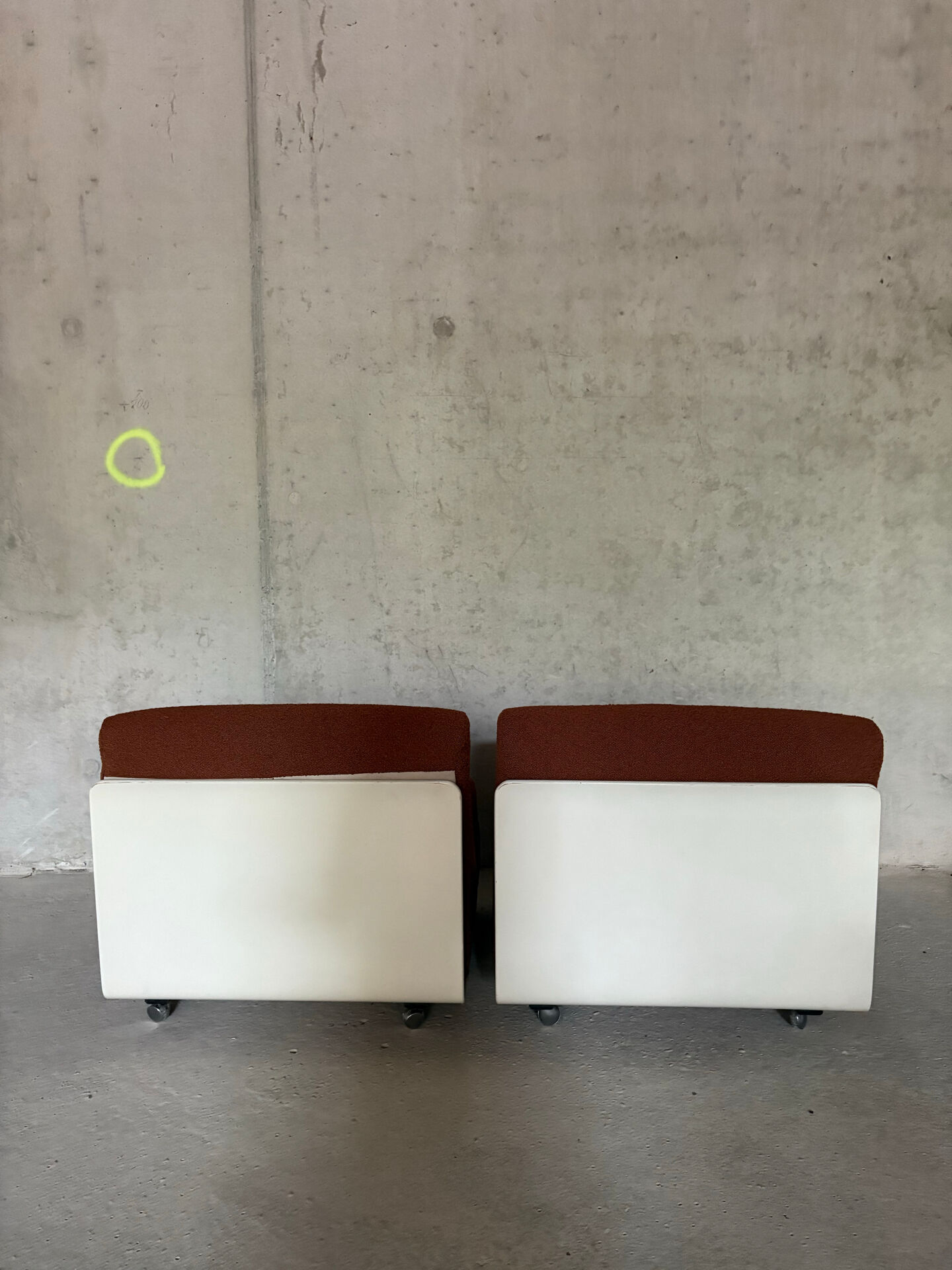 Ensemble (2) de fauteuils "Orbis" Lounge