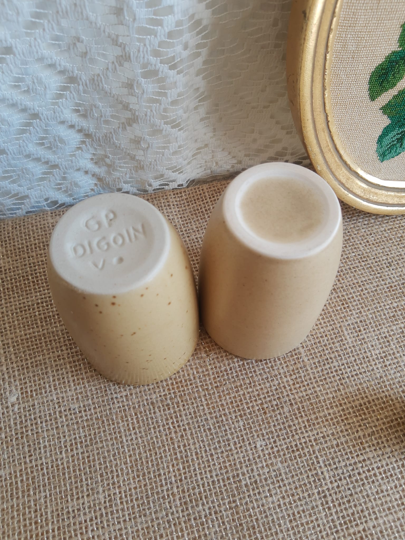 Set of 2 timpani, sandstone glasses