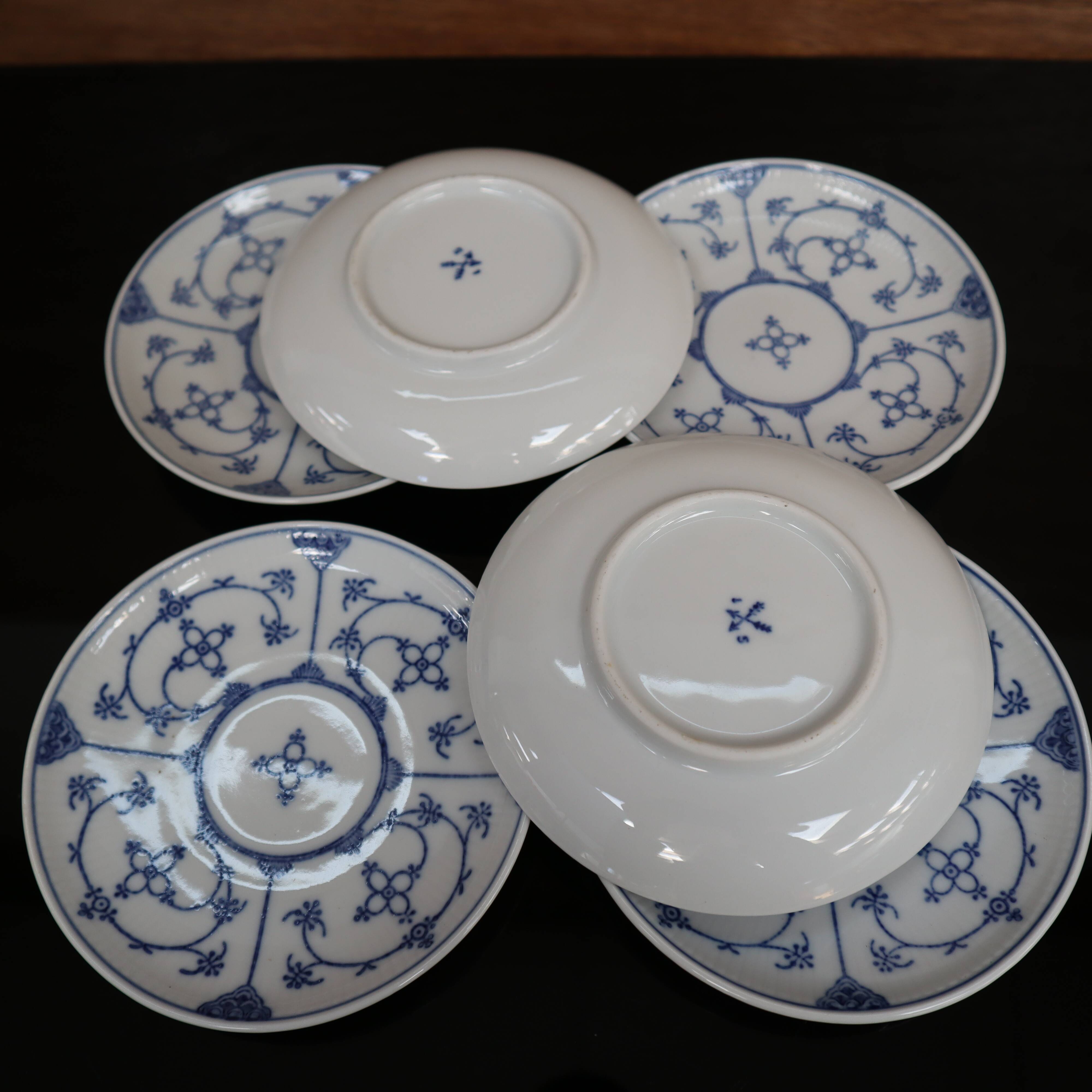 6 bowls Jager Eisenberg Blau Saxony blue and white porcelain