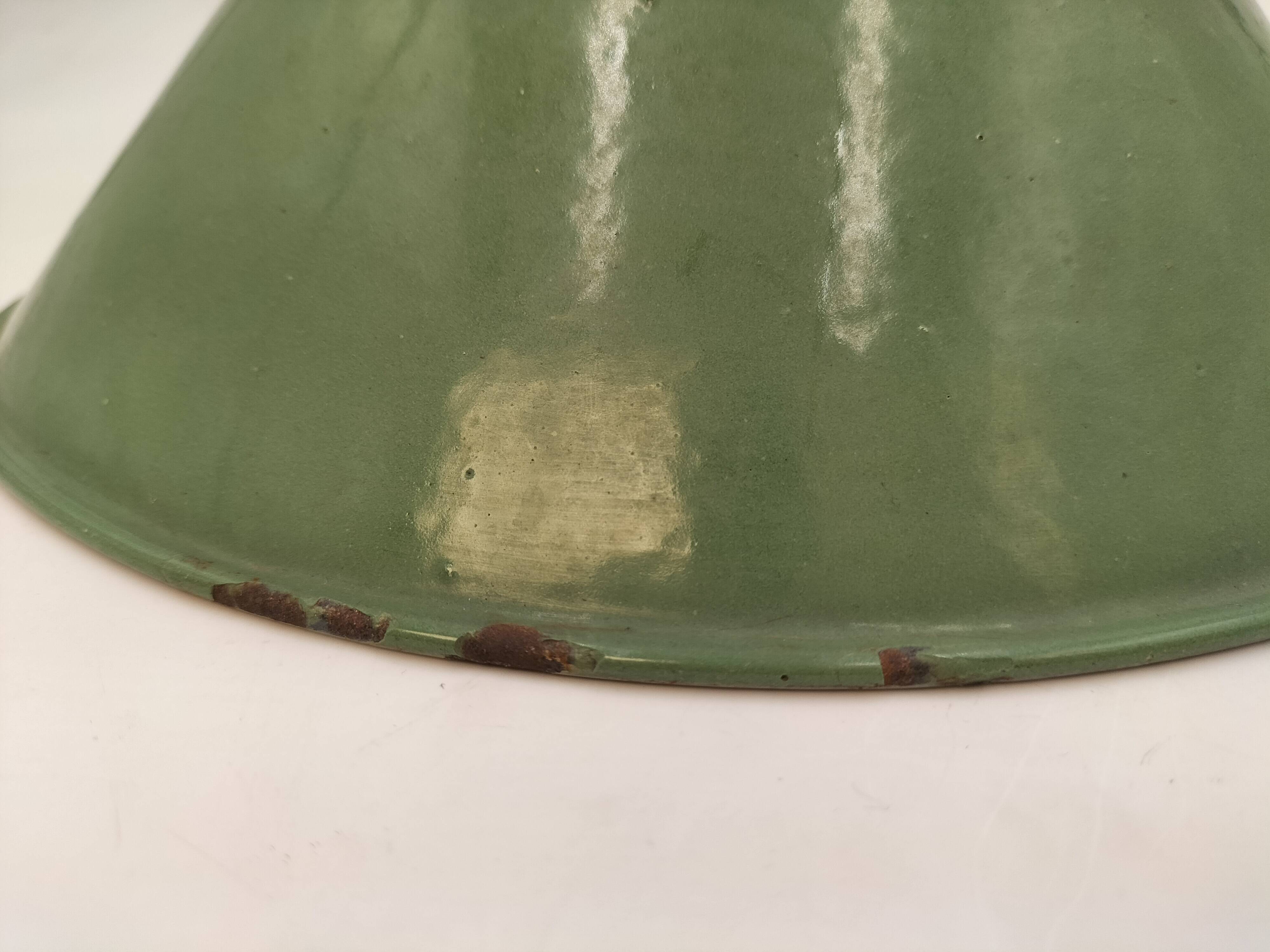Enameled sheet metal cone pendant light
