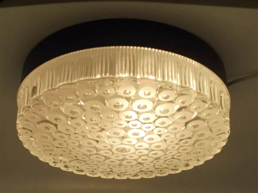 Staff wall or ceiling light