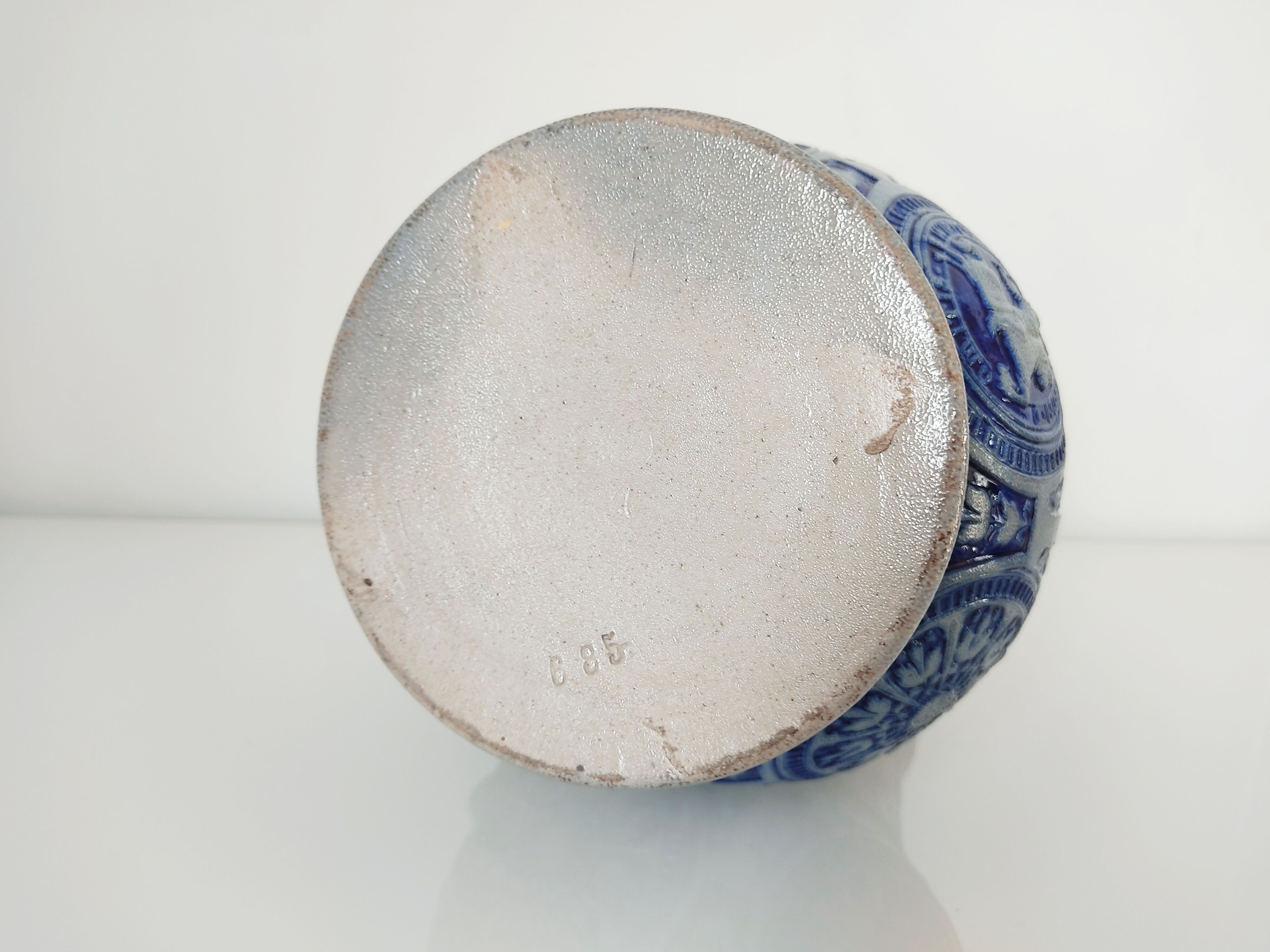 German sandstone jug decoration medieval kings