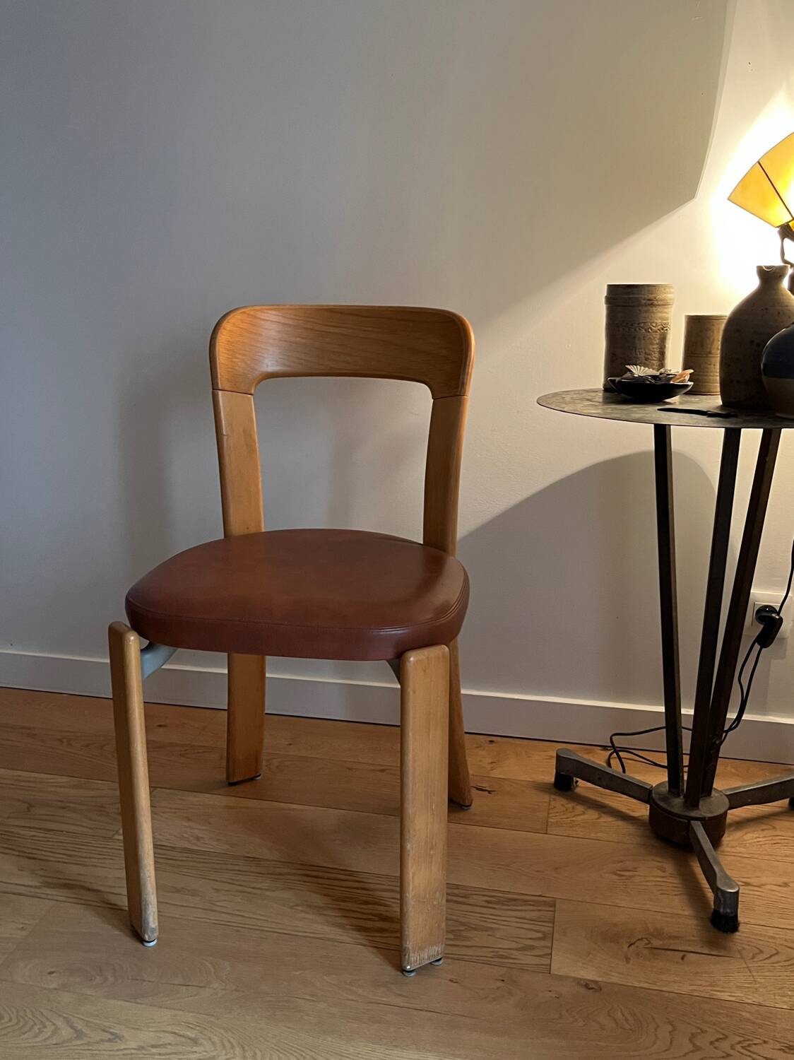 Chaise Bruno Rey en bois et cuir