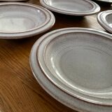 8 hollow plates in glazed terracotta