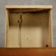 Bureau vintage scandinave moderne en teck des années 1960 avec tiroirs.