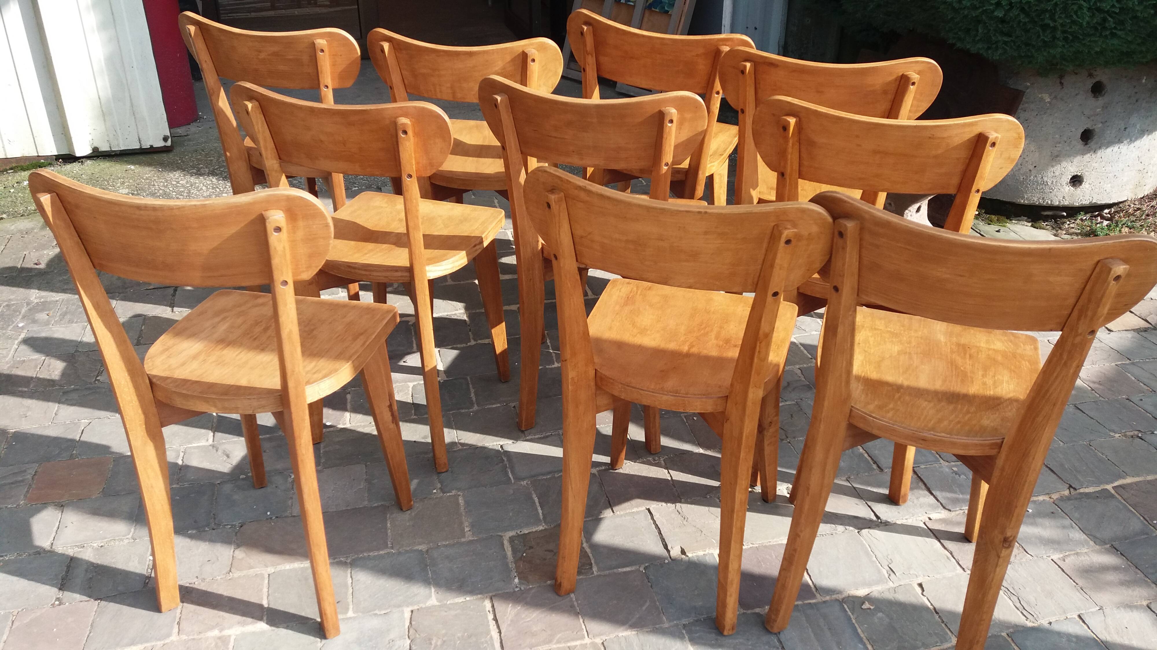 Set of 10 bistro chairs