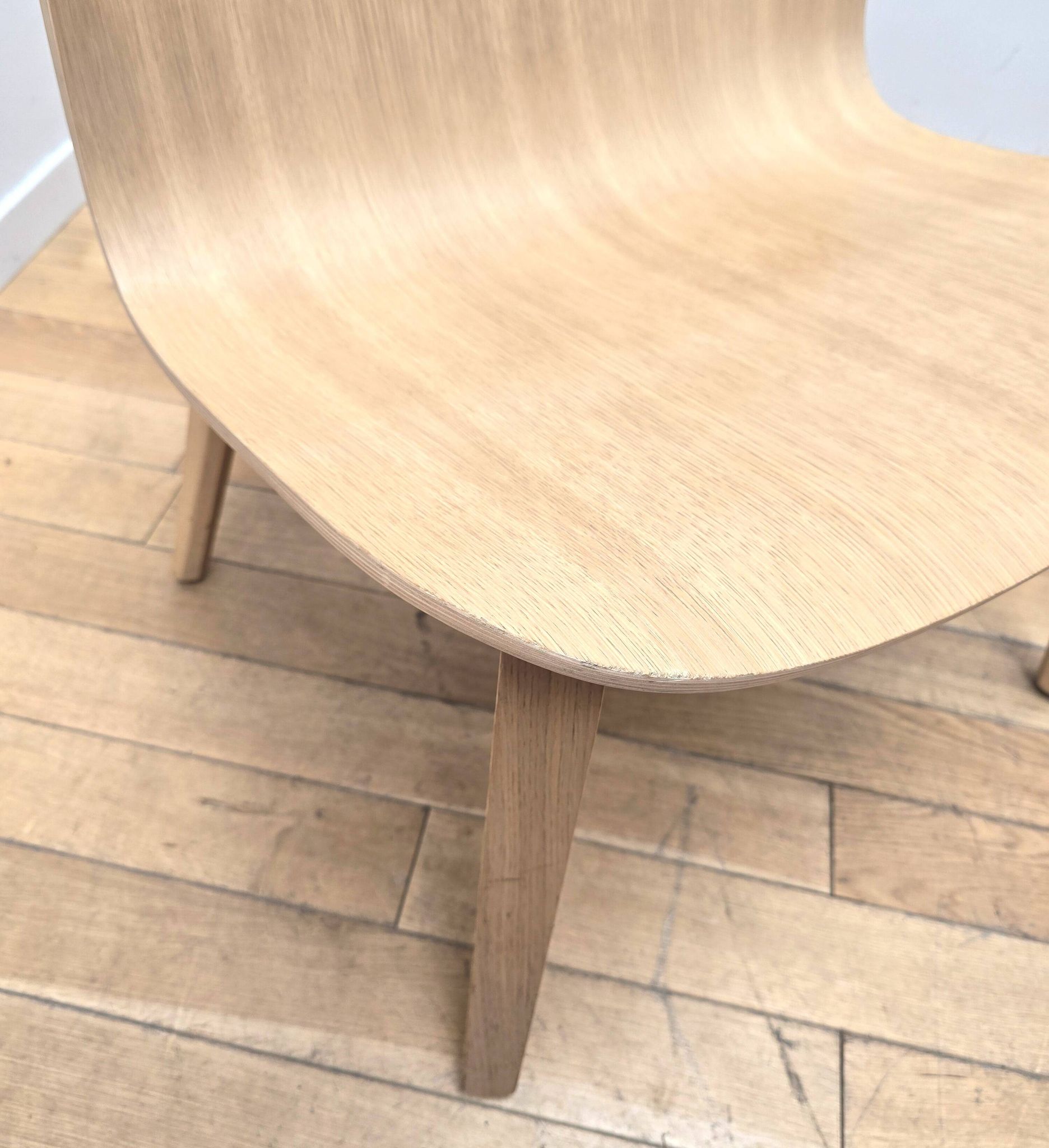 Set of 4 Muuto armchairs