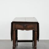 Antique English oak side/dining/gateleg table from the 18th century